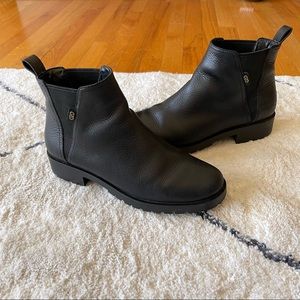 Cole Haan Waterproof Grand Booties - 8.5 - Black Leather